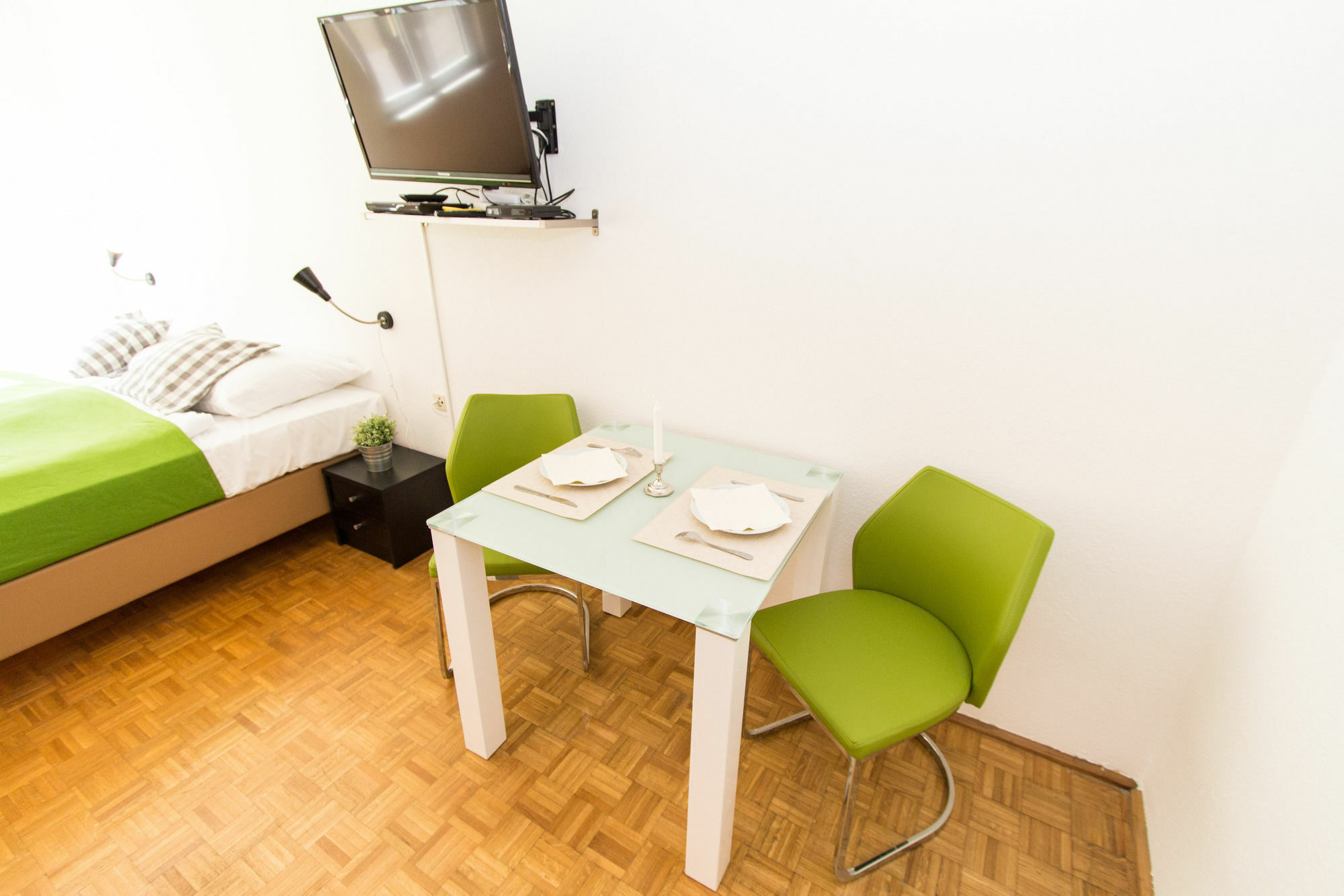 Checkvienna - Jenullgasse Apartment ภายนอก รูปภาพ